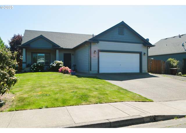 Property at 770 Meadowlawn Pl, Molalla, OR 97038, 3 beds, 2 baths