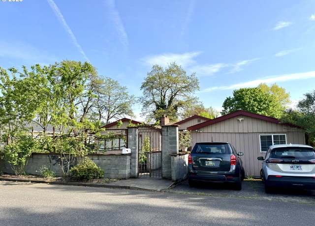 Property at 8110 NE Wygant St, Portland, OR 97218, 3 beds, 1 bath