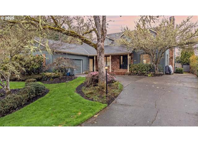 Property at 5147 Solar Heights Dr, Eugene, OR 97405, 4 beds, 2.5 baths