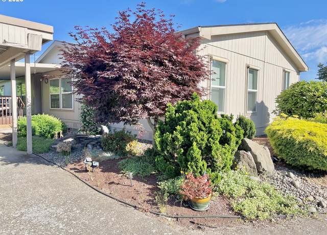 Property at 1602 NE Riverside Dr, Mcminnville, OR 97128, 3 beds, 2 baths