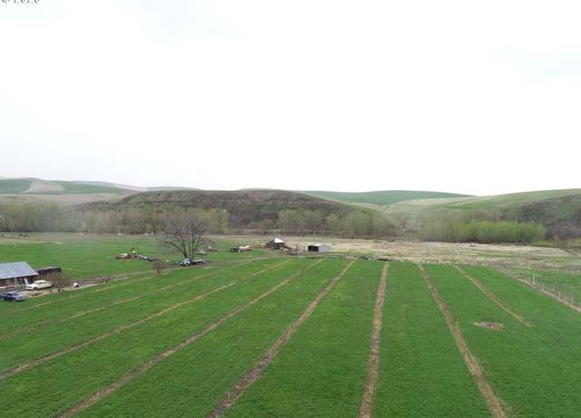 Property at 54884 Day Rd, Milton-freewater, OR 97862