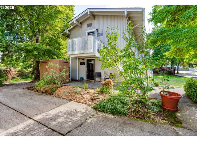 Property at 1611 Garfield Pl, Eugene, OR 97402, 1 bed, 1 bath