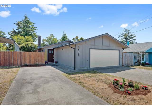 Property at 1065 Fenwick St, Coos Bay, OR 97420, 3 beds, 2 baths