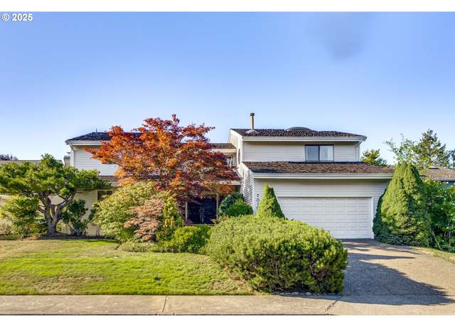 Property at 7019 SW Chapel Ln, Portland, OR 97223, 5 beds, 3.5 baths