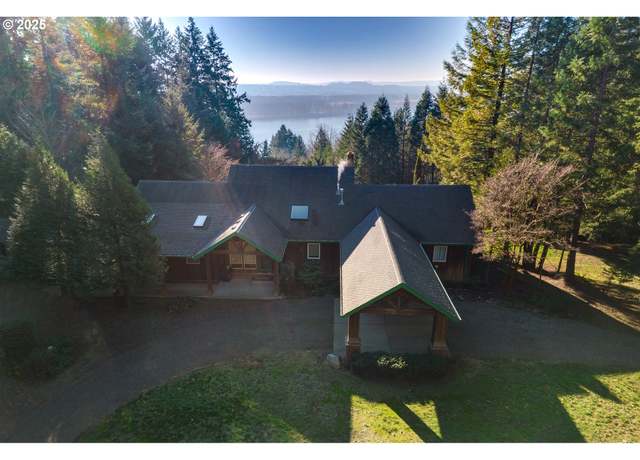 Property at 810 NW Brady Rd, Camas, WA 98607, 4 beds, 3.5 baths