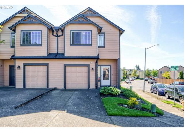 Property at 5908 SE 15th Dr, Gresham, OR 97080, 3 beds, 2.5 baths