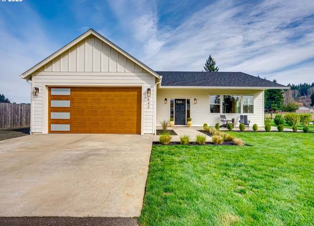 Property at 642 E Jones St, Yacolt, WA 98675, 3 beds, 2 baths