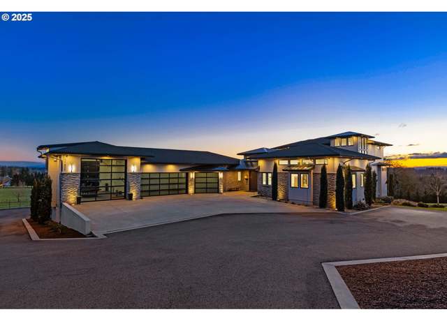 Property at 11600 NE 188th Ct, Brush Prairie, WA 98606, 4 beds, 5.5 baths