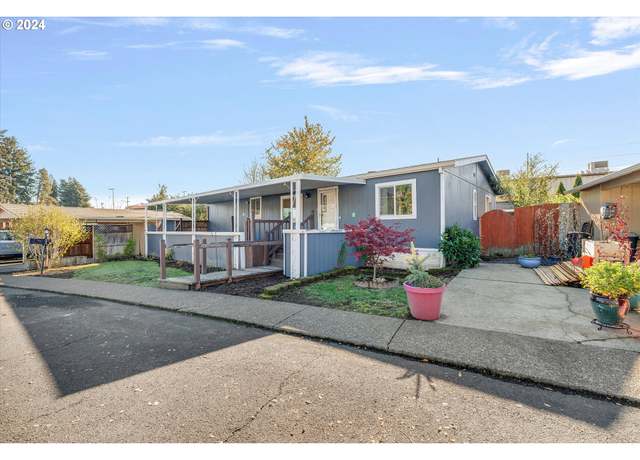Property at 570 N 10th Ave #10, Cornelius, OR 97113, 3 beds, 2 baths
