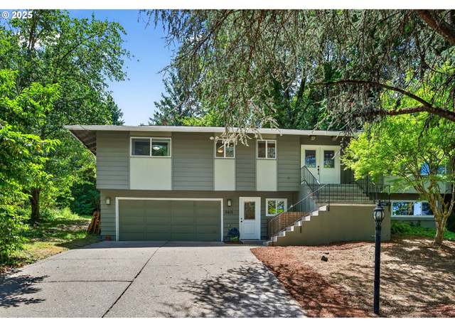 Property at 9415 SW 62nd Dr, Portland, OR 97219, 4 beds, 3 baths