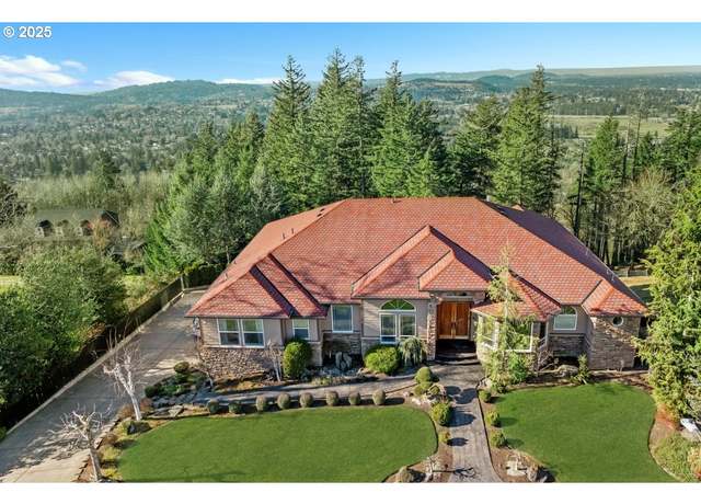 Property at 1587 SW Walters Loop, Gresham, OR 97080, 4 beds, 3.5 baths