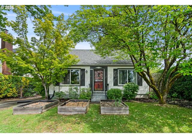 Property at 3416 SE 63rd Ave, Portland, OR 97206, 3 beds, 2 baths