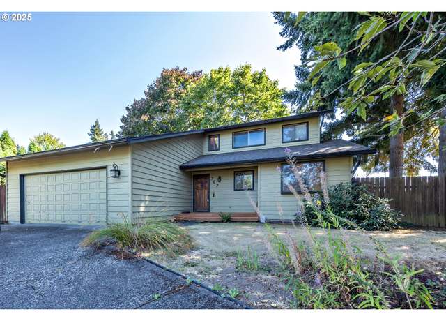 Property at 707 NW 104th St, Vancouver, WA 98685, 3 beds, 2.5 baths