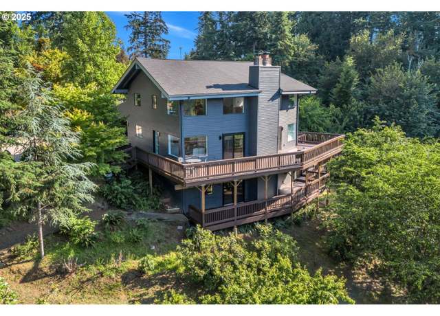 Property at 20333 S Sweetwood Ln, Oregon City, OR 97045, 4 beds, 3 baths