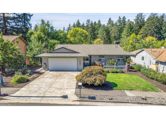 Property at 14880 SW Bonnie Brae St, Beaverton, OR 97007, 4 beds, 3 baths