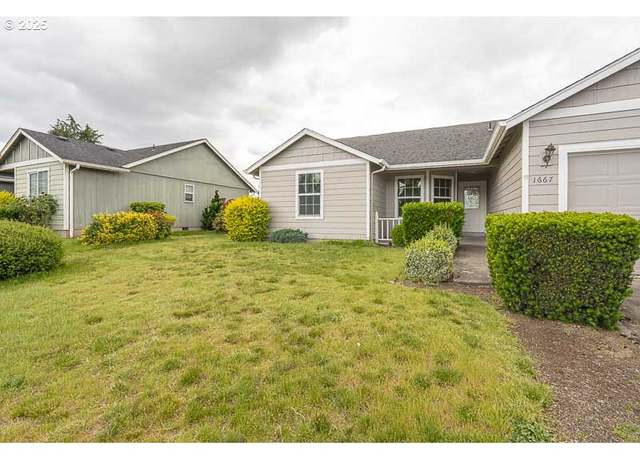 Property at 1667 Wendy St NE, Salem, OR 97305, 3 beds, 2 baths