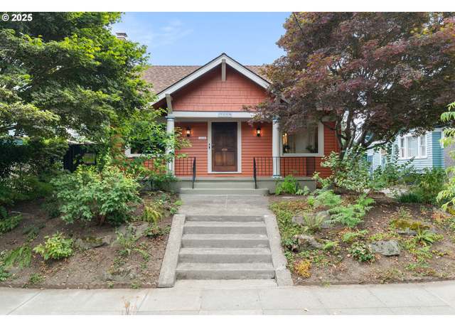 Property at 3234 SE Ankeny St, Portland, OR 97214, 4 beds, 2 baths