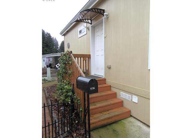 Property at 11714 SW Royal Villa Dr #97, Portland, OR 97224, 2 beds, 2 baths