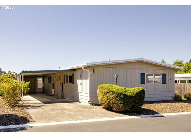 Property at 17229 SW Eldorado Dr, Portland, OR 97224, 2 beds, 2 baths