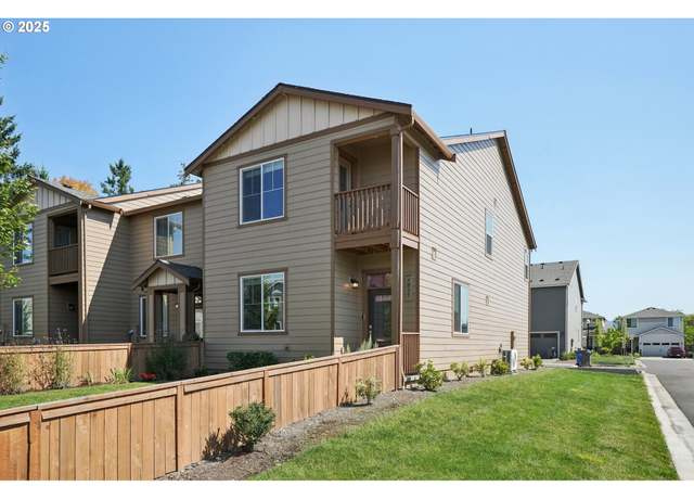 Property at 7035 NE 155th Pl, Vancouver, WA 98682, 4 beds, 2.5 baths