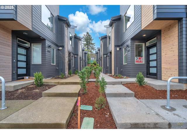 Property at 3674 SE Haig St, Portland, OR 97202, 2 beds, 2.5 baths