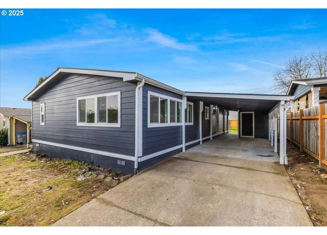 Property at 13620 SW Beef Bnd #86, King City, OR 97224, 4 beds, 2 baths