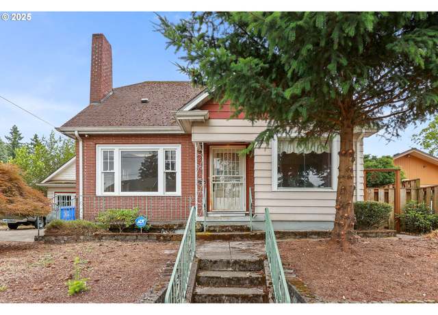 Property at 6024 NE Fremont St, Portland, OR 97213, 3 beds, 1 bath