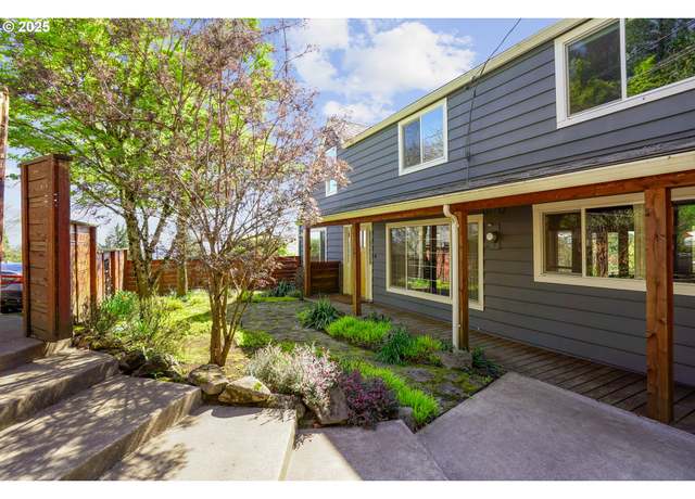 Property at 1115 SW 57th Ave, Portland, OR 97221, 3 beds, 3 baths