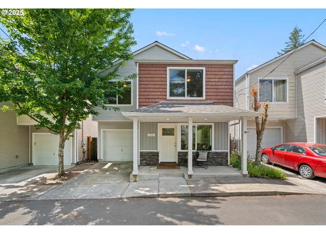 Property at 11936 SE Market St, Portland, OR 97216, 3 beds, 2.5 baths
