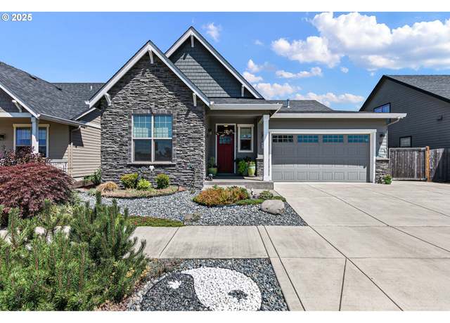 Property at 933 Lorella Ave, Eugene, OR 97401, 3 beds, 2 baths