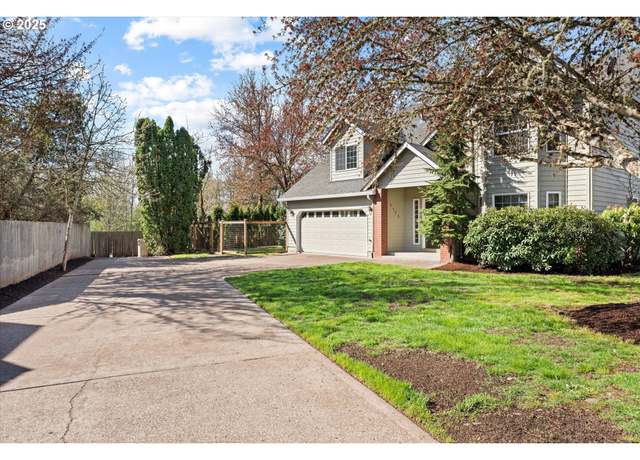 Property at 1175 SW Ivy Pl, Corvallis, OR 97333, 4 beds, 2.5 baths