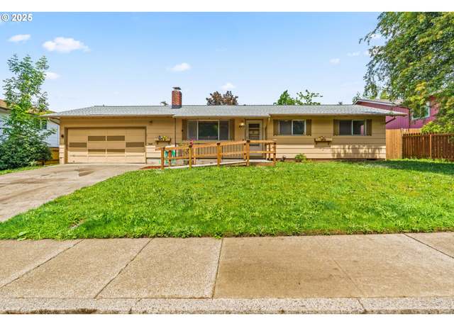 Property at 645 W 27th Pl, Eugene, OR 97405, 3 beds, 1.5 baths