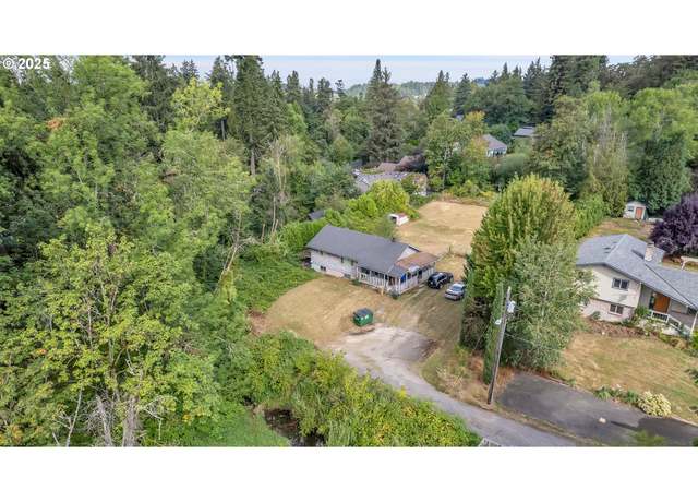 Property at 1311 SE Stuart Ln, Milwaukie, OR 97267, 3 beds, 2 baths
