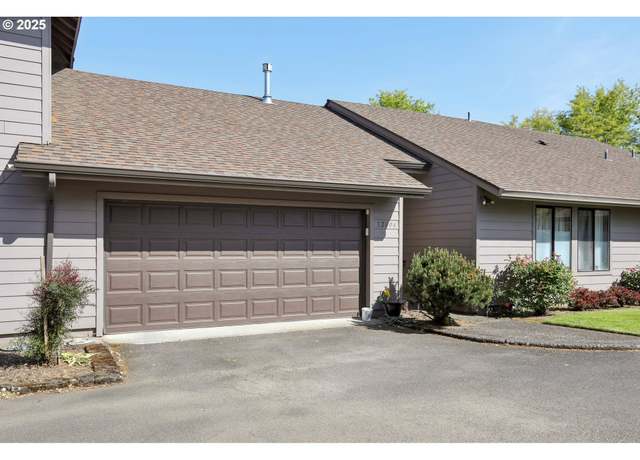 Property at 12604 NE Prescott Dr, Portland, OR 97230, 3 beds, 2 baths