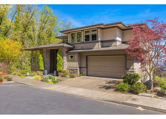 Property at 6643 NW Meridian Ridge Dr, Portland, OR 97210, 4 beds, 3.5 baths