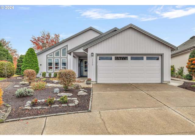 Property at 2320 NE 156th Pl NE, Portland, OR 97230, 2 beds, 2 baths