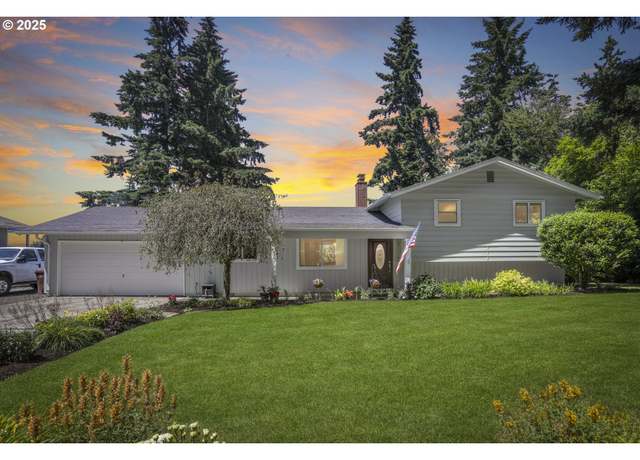 Property at 16101 Winston Dr, Oregon City, OR 97045, 3 beds, 3 baths