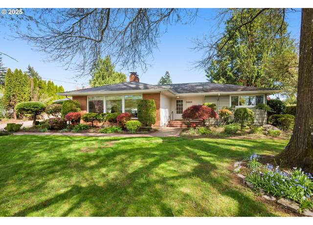 Property at 11004 SE Stanley Ave, Milwaukie, OR 97222, 4 beds, 3 baths