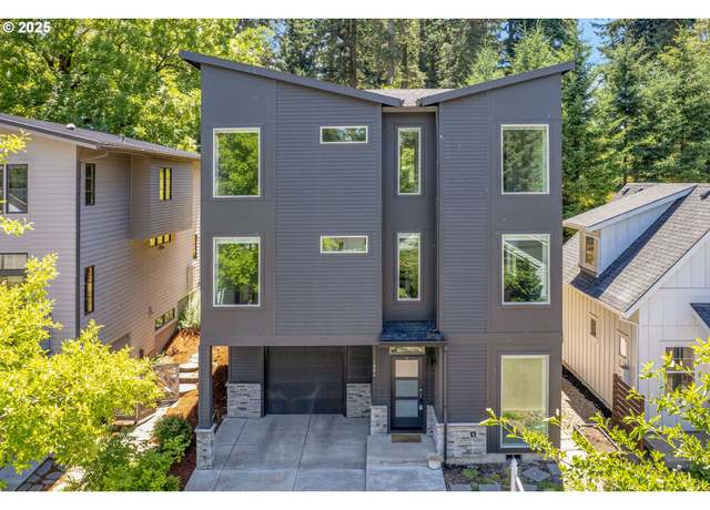 Property at 1884 Cousteau Loop SE, Salem, OR 97302, 4 beds, 4 baths