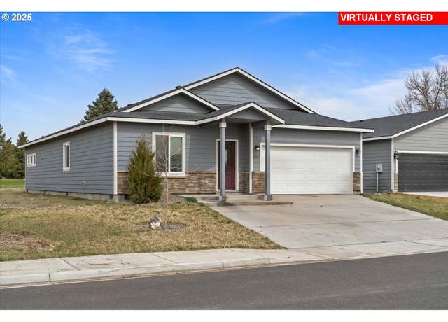 Property at 306 Riverwood Ct, Umatilla, OR 97882, 3 beds, 2 baths