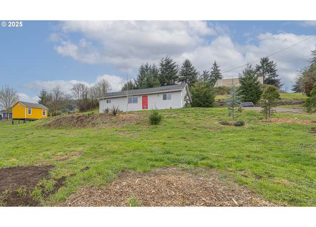 Property at 5652 Liberty Rd S, Salem, OR 97306, 3 beds, 2 baths