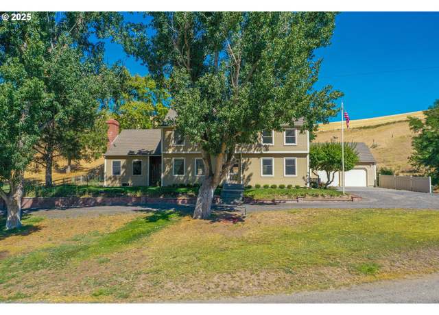 Property at 80685 Highway 37, Pendleton, OR 97801, 4 beds, 3.5 baths