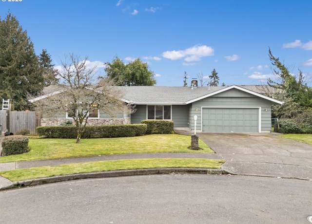 Property at 1621 Adkins St, Eugene, OR 97401, 3 beds, 2 baths