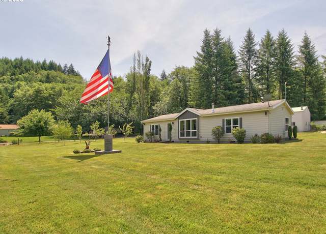 Property at 194 Saddle Rd, Amboy, WA 98601, 3 beds, 3 baths