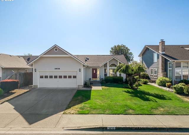 Property at 3838 Dorchester Ln, Eugene, OR 97404, 3 beds, 2 baths
