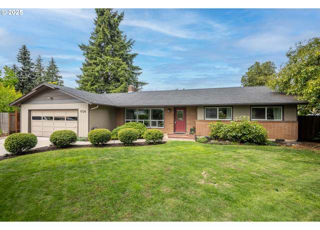 Property at 1724 Oak Dr, Eugene, OR 97404, 4 beds, 2.5 baths