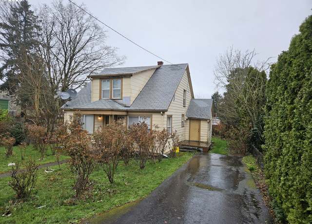 Property at 6525 NE Prescott St, Portland, OR 97218, 3 beds, 1 bath