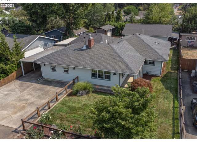 Property at 244 Benjamin St, Eugene, OR 97404, 3 beds, 2 baths