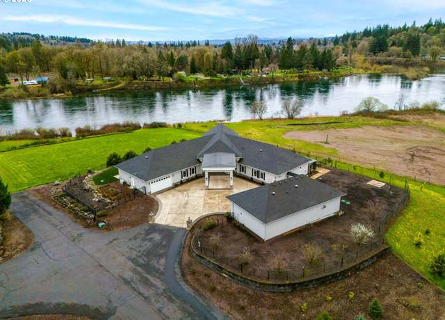 Property at 2567 Lewis River Rd, Woodland, WA 98674, 3 beds, 4.5 baths