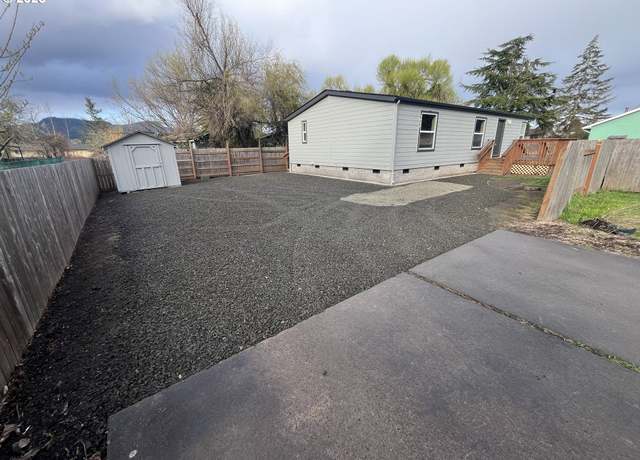 Property at 7032 Main St, Springfield, OR 97478, 3 beds, 2 baths